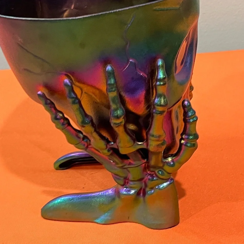 6/$25 Iridescent Skull Candy bowl - Picture 7 of 10